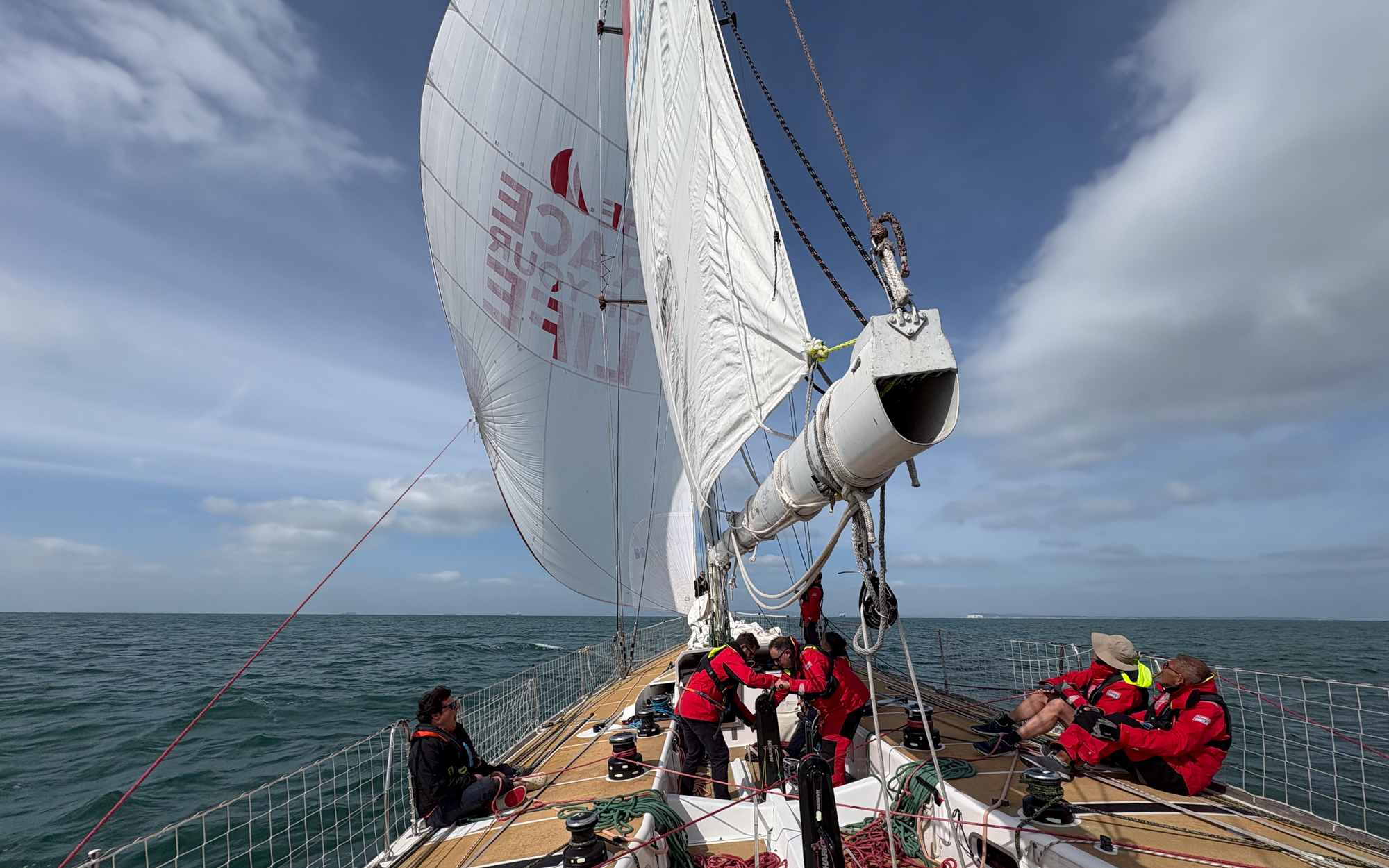 Read more about the article From knots to confidence: My Journey Through Clipper Race Training